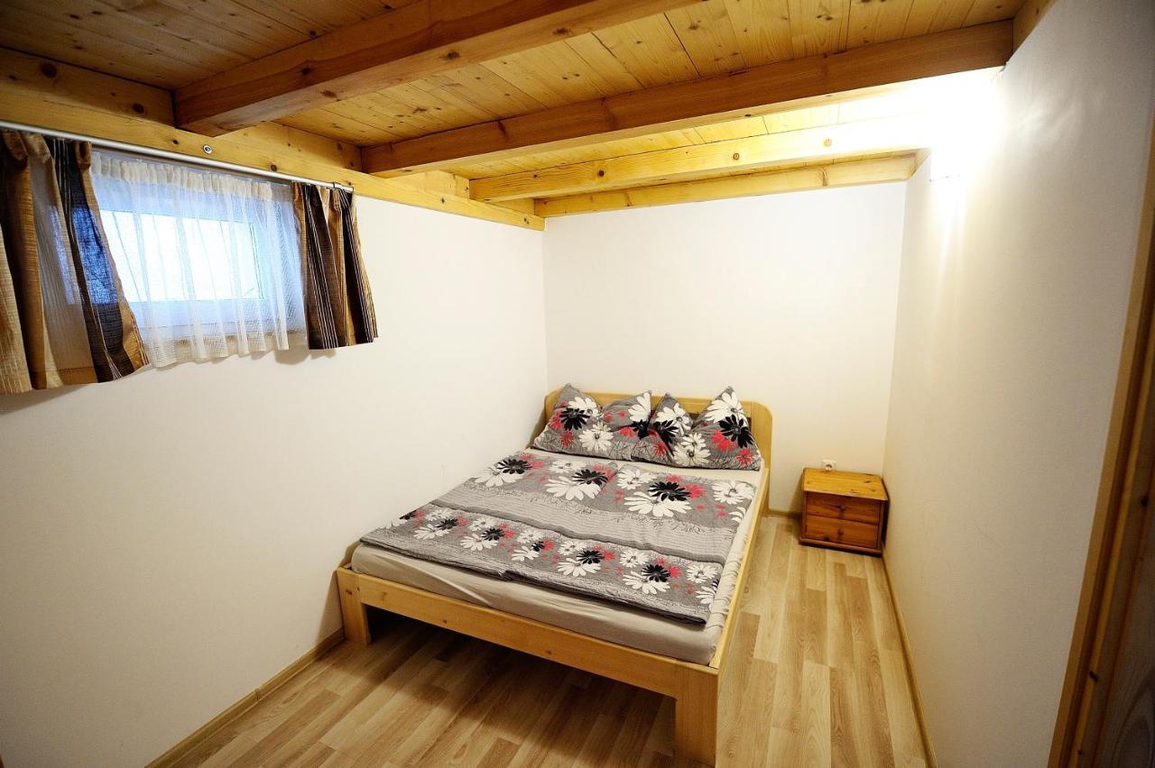 Luca Apartman Apartment Balatonlelle Exterior photo